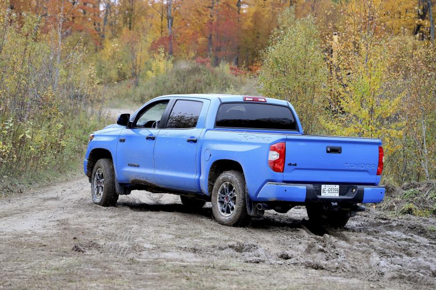  Toyota Tundra TRD Pro CrewMax 2018 года  (фото 31 из 52)